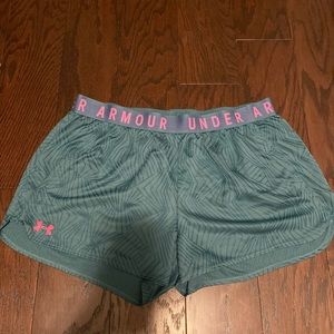 XL Heat Gear Under Armor Shorts